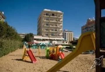 Отель Italy 4*