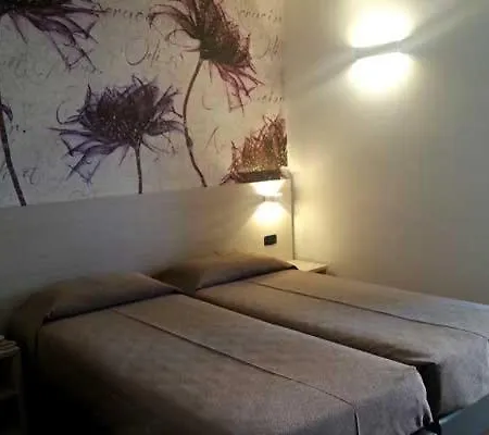 Otel Italy