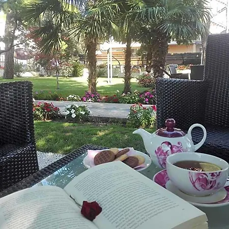 Hotel Italy 4*