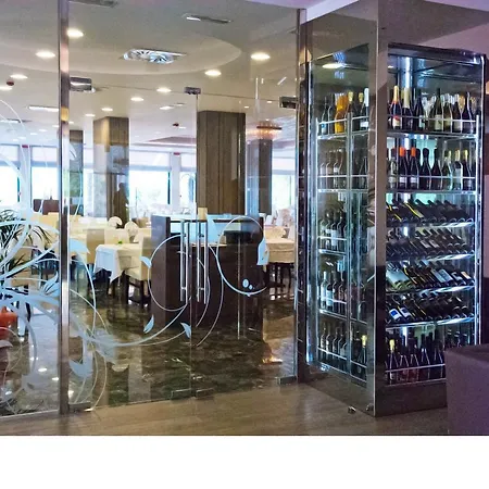 Italy ホテル ビビオーネ