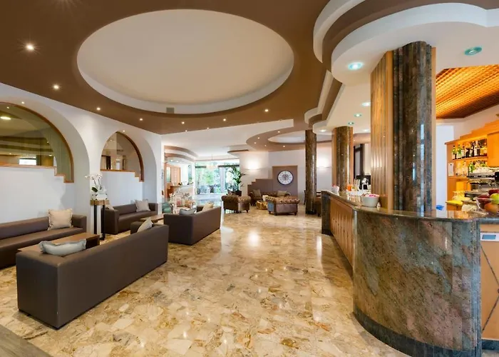 Italy Готель 4*